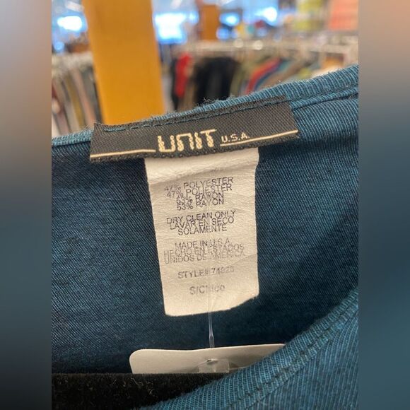 Unit ladies Small Green Tunic Blouse - Picture 3 of 4